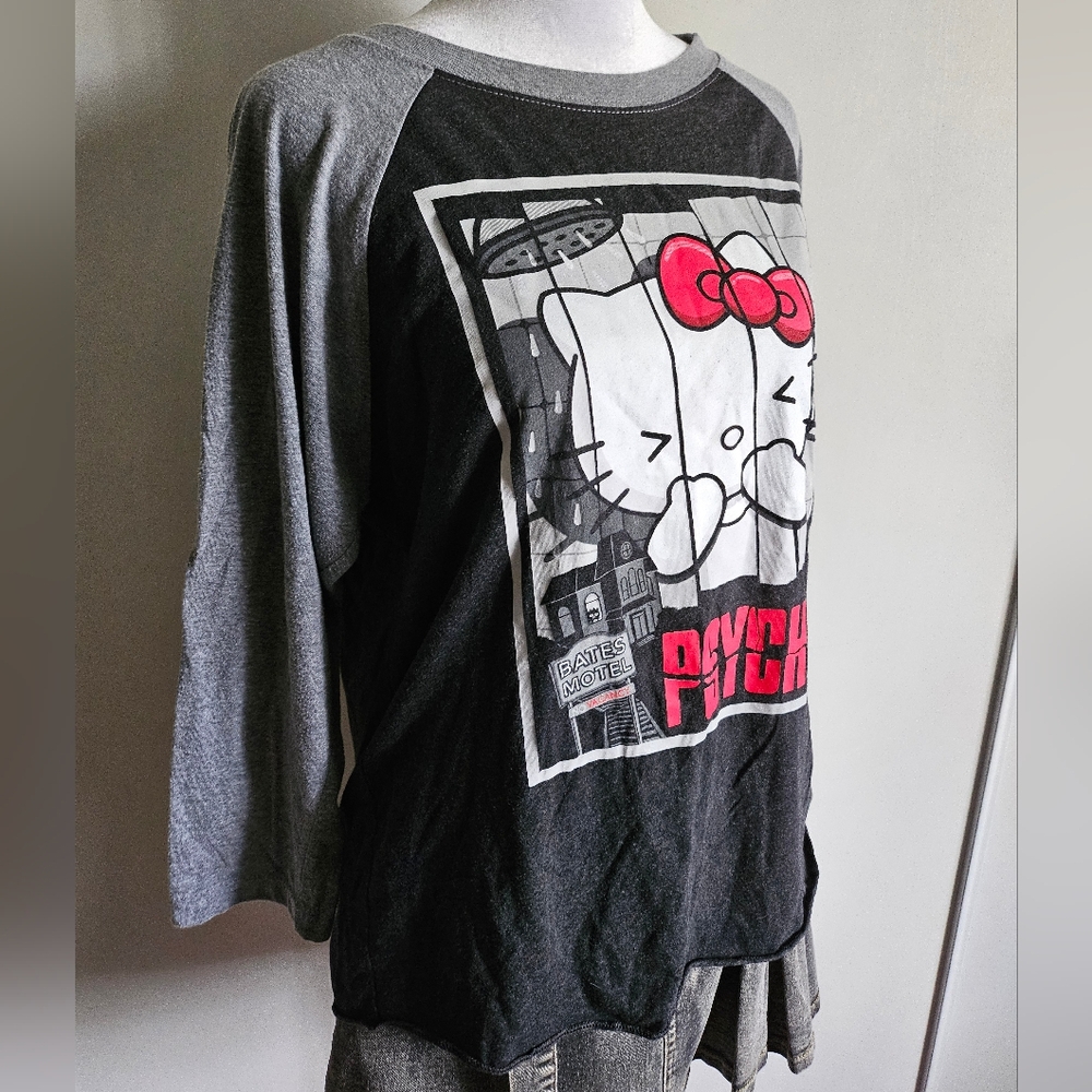 Hello Kitty Universal Studios Exlusive Psycho Bla… - image 2